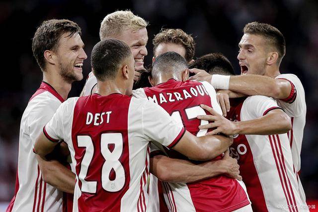 CBA夏联-赵柏清26+9同曦险胜宁波 邬挺嘉17+11